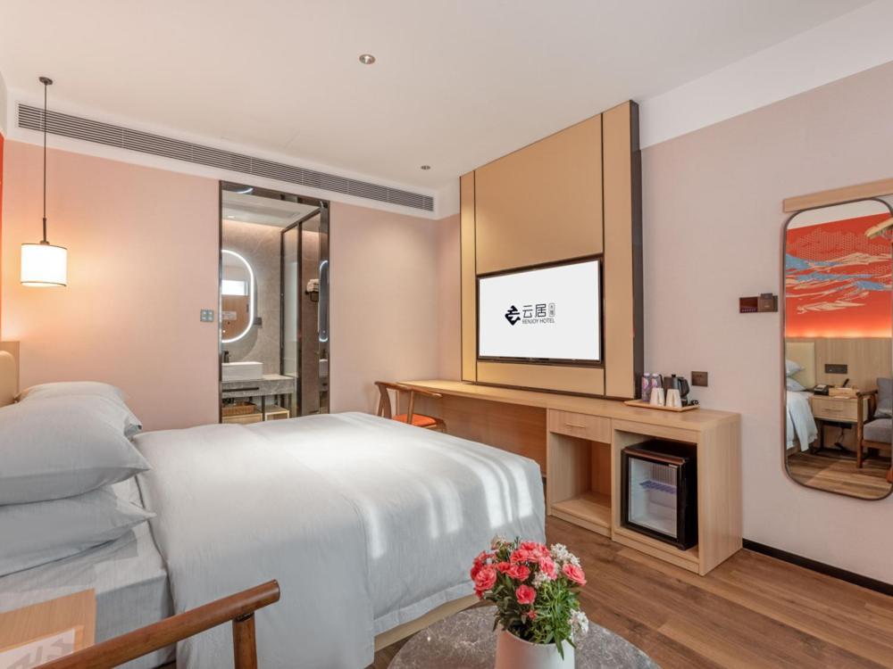 Yunju Hotel Beijing Yonghe Palace Guijie Siheyuan 外观 照片